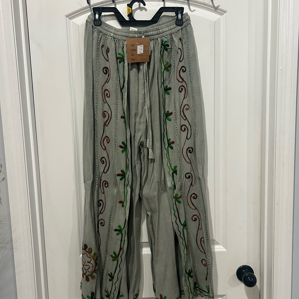 Ashley Taylor Gray Bohemian style palazzo Embroidered Pants